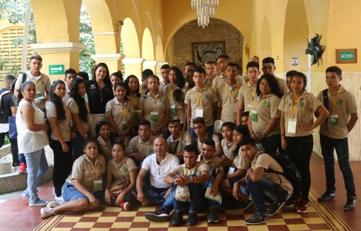 Jóvenes de la Alta Montaña de El Carmen de Bolívar. El Universal.