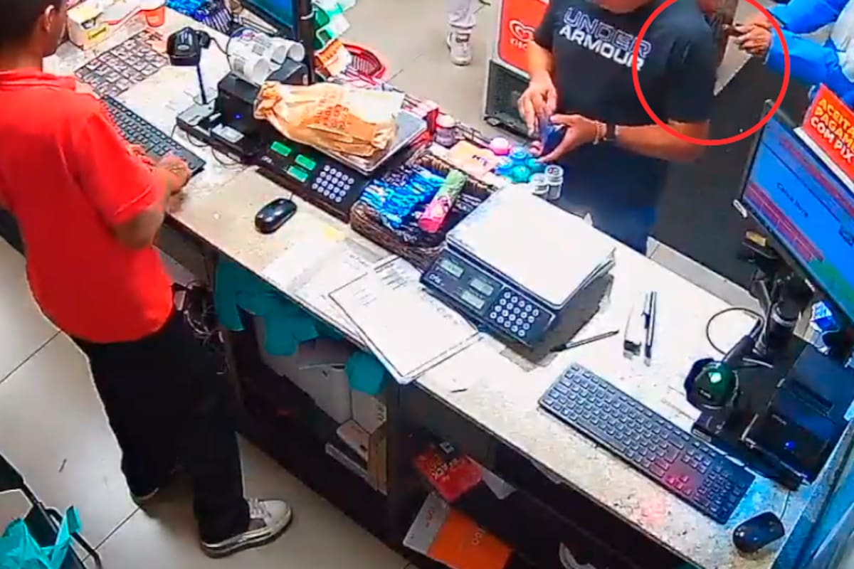 Video: ladrones matan a un policía retirado tras asalto en una tienda