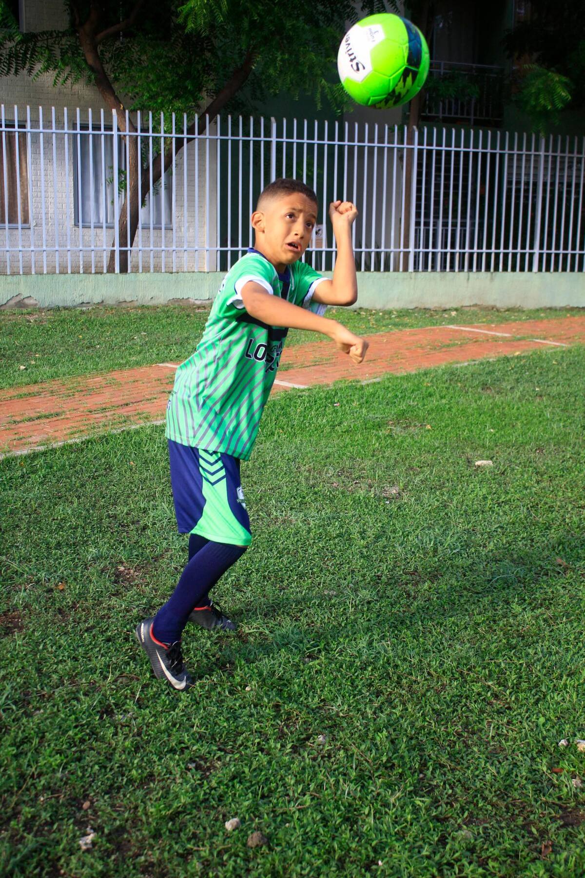 Luis Villarreal, atacante de Los Cracks.