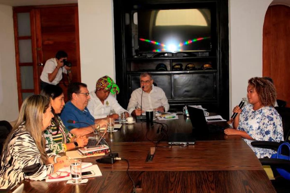 William Dau devuelve ternas para alcaldes locales