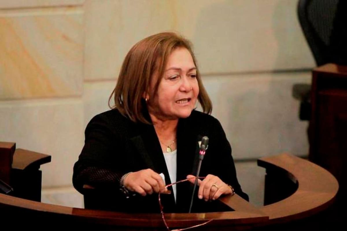 La JEP citó a rendir versión por parapolítica a una senadora bolivarense