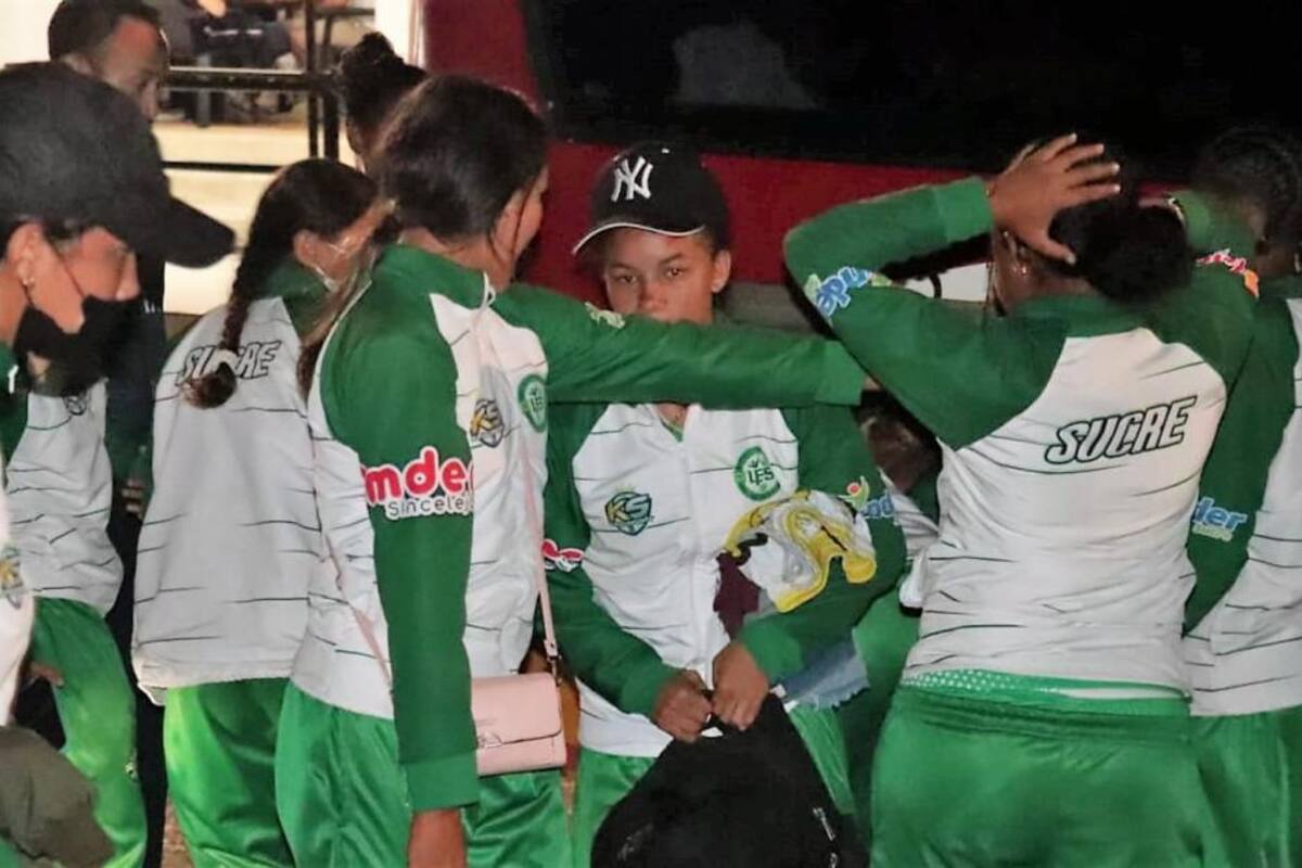 Selección Sucre Femenina de Fútbol Sub 17 clasificó a semifinales