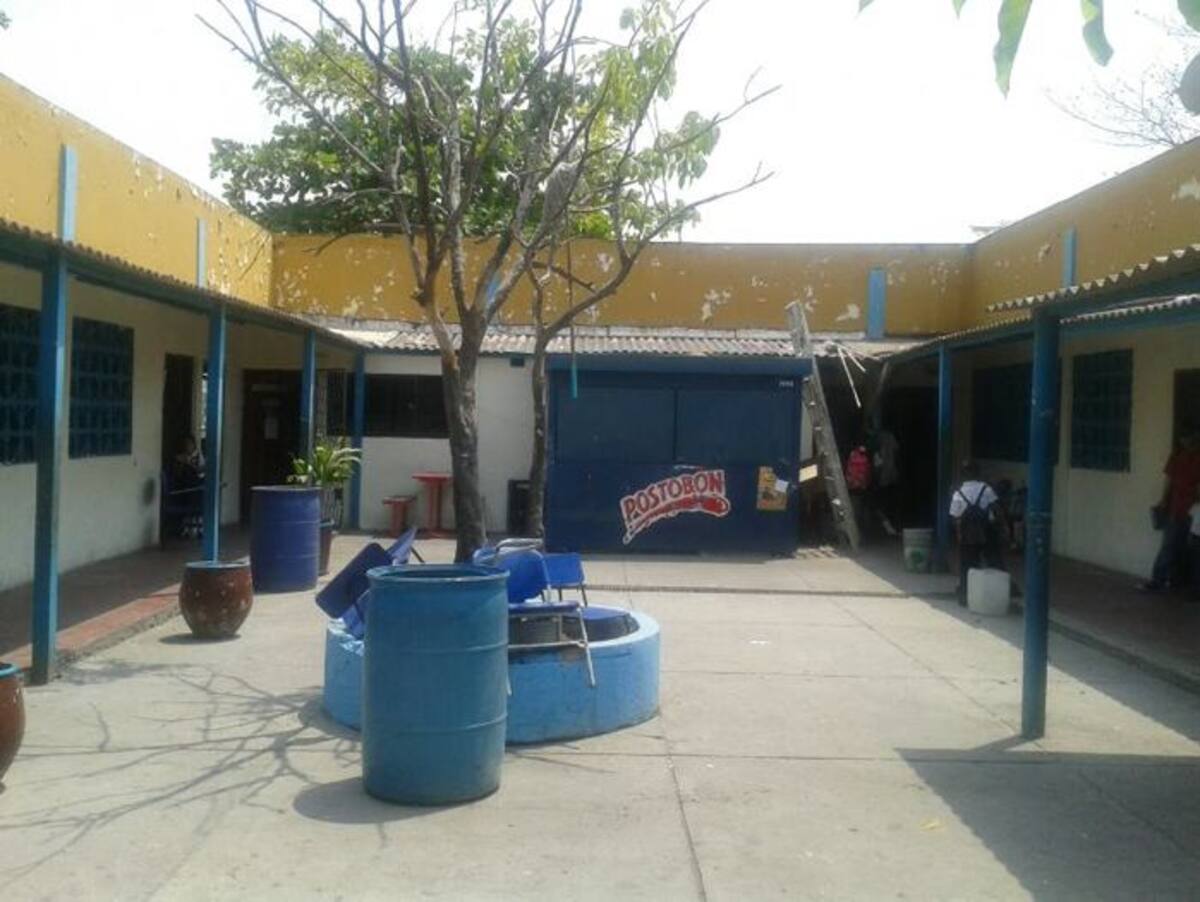 Aunque reconocen que la sede actual no está del todo apta para sus hijos, por lo menos cuenta con cerramiento. EL UNIVERSAL