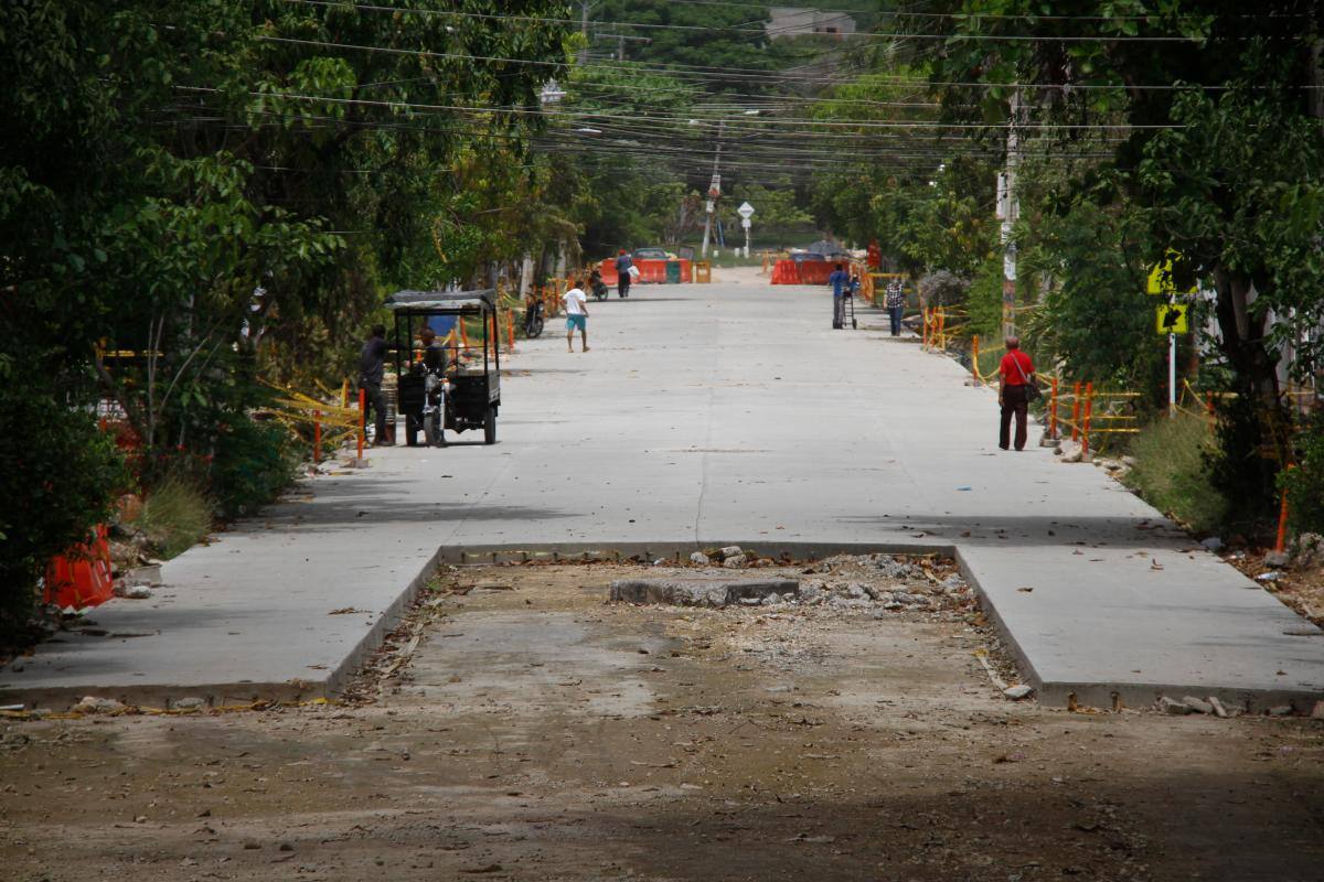 Habitantes de El Rodeo piden la terminación de su calle
