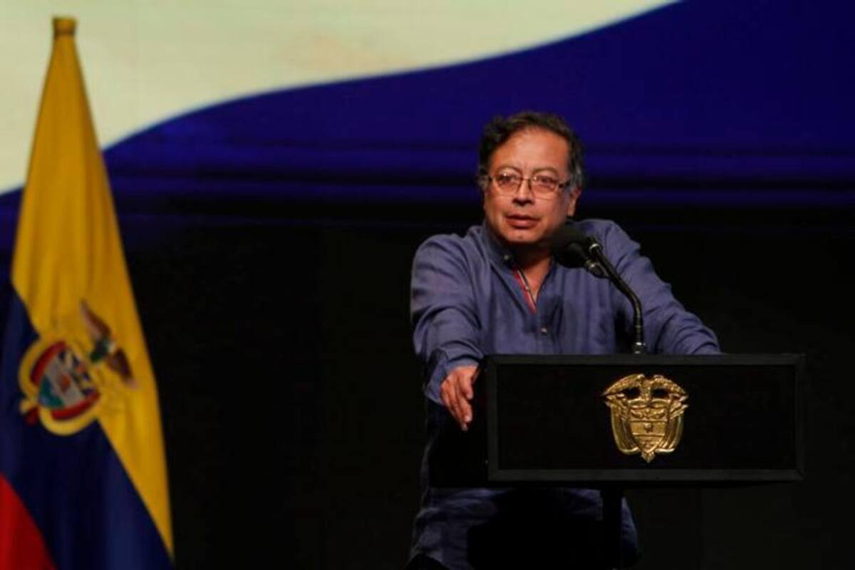 Dos personas heridas en accidente de caravana presidencial de Petro