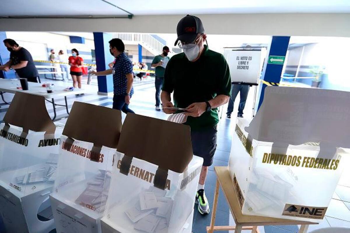 Arrojan cabezas humanas en dos mesas de votación de Tijuana