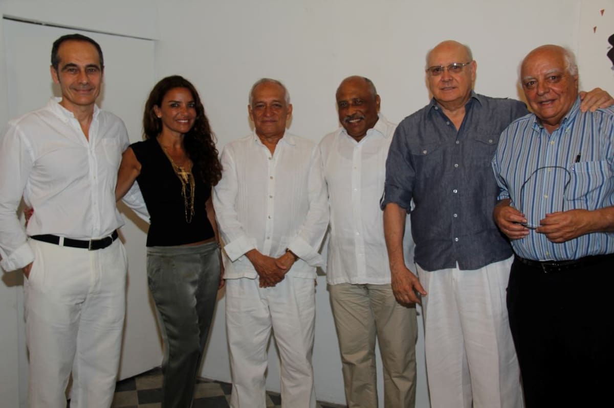 Alberto Sicilia, la expositora, Nuria Formenti, Jaime García Márquez, Moisés Álvarez, Humberto Rodríguez y César Fernández. FOTOS KAILLINE GIRALDO/EL UNIVERSAL/