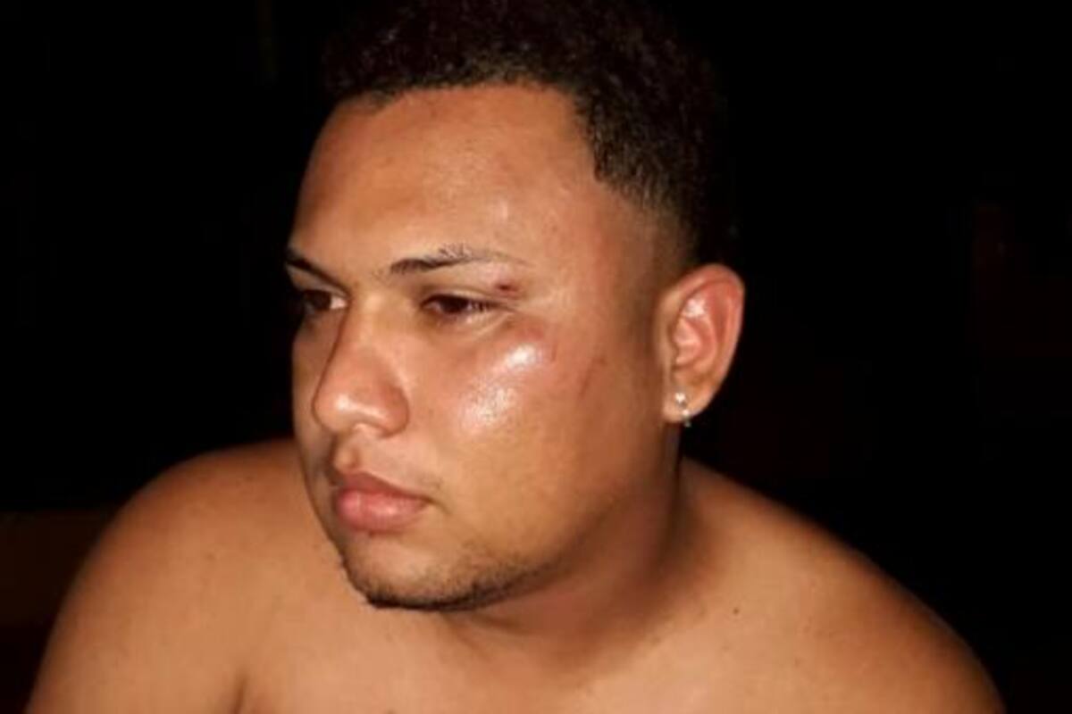 Mexicano agrede a taxista por $8 mil