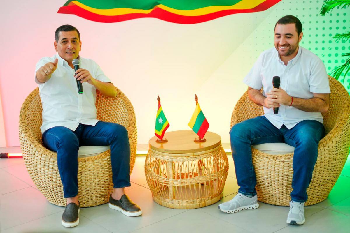 A espera de su empalme con Dau, Dumek conversó con Yamil Arana
