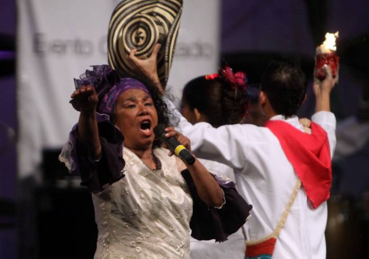 Totó la Momposina fue la encargada de poner a bailar a grandes y chicos. Rafael Polo - Cortesía QHubo Barranquilla-