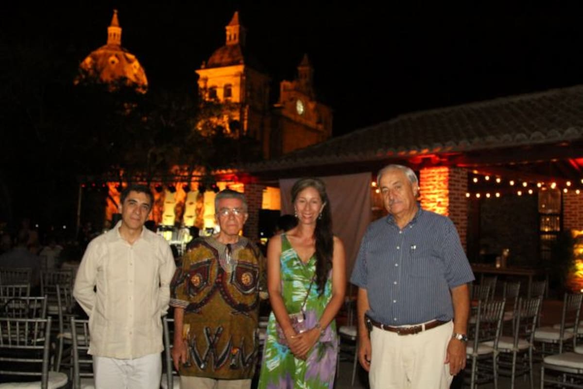 El padre Jorge Iván Moreno; el padre Álvaro Gutiérrez, Norma Uparella y Jaime De La Cruz.