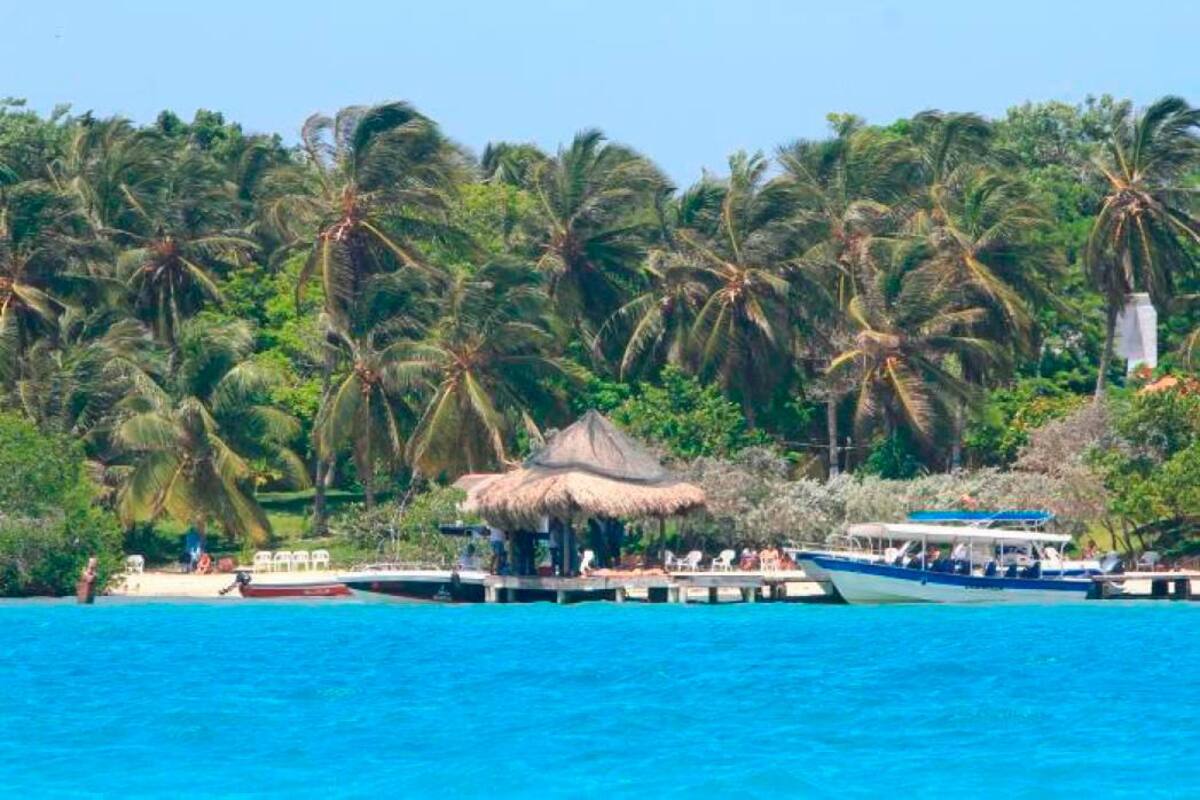 Denuncian venta y alquiler de predios sin control en Islas del Rosario