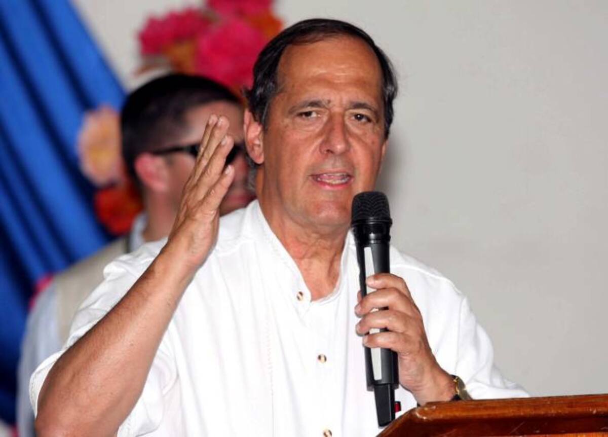 Juan Camilo Restrepo, ministro de Agricultura. MANUEL SANTIAGO PÉREZ/EL UNIVERSAL/