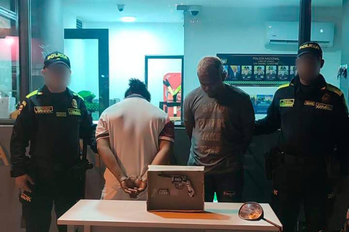 Video: Así fue el tiroteo entre atracadores y escolta de empresa de giros