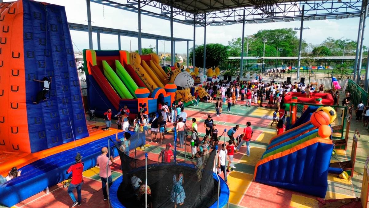 Los niños de Turbaco disfrutaron de La Ruta25 durante el Mes de la Niñez, en una jornada llena de alegría y diversión para todos.