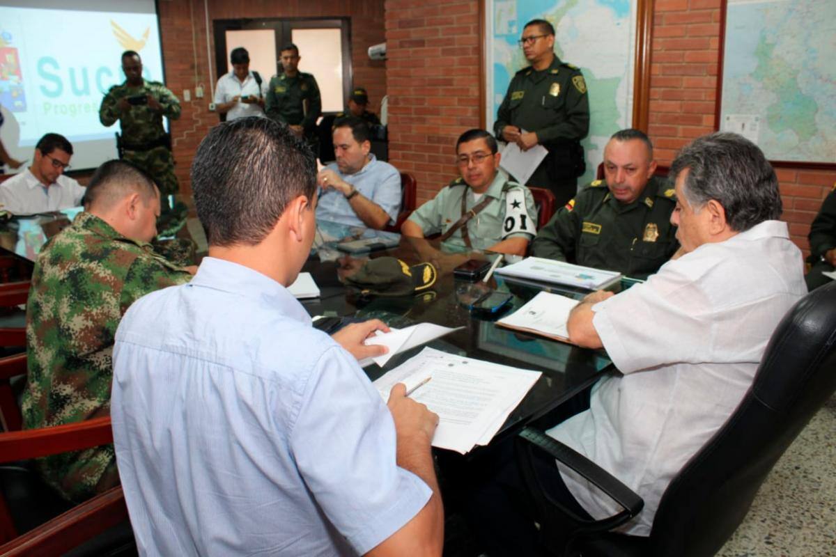 Analizan situación de orden público en San Onofre y garantías para amenazados
