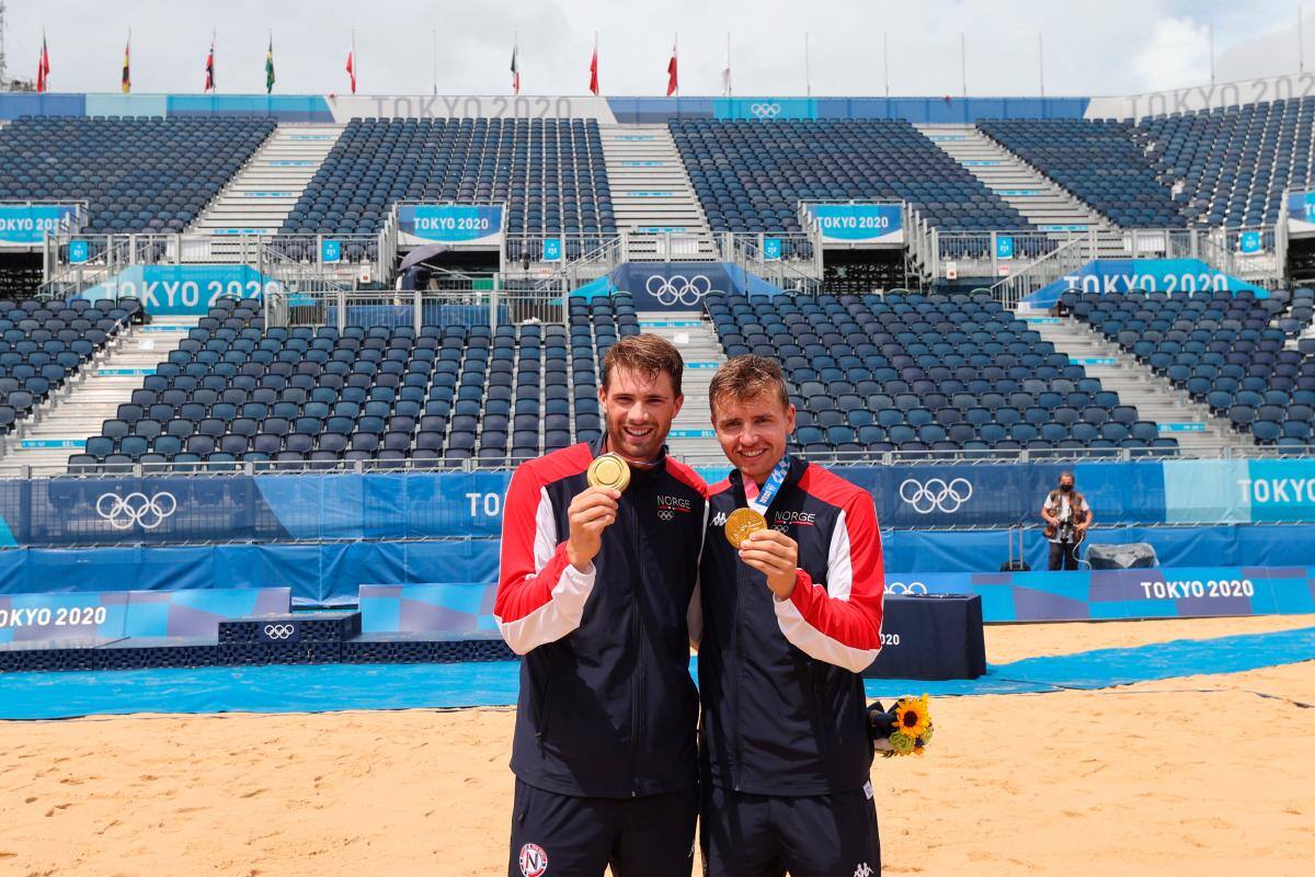 Noruega se cuelga el oro en voleibol de playa masculino