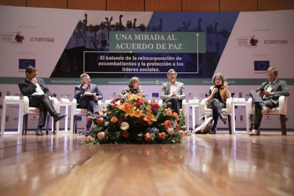 Disidencias y trabas institucionales, lunares en implementación de la paz