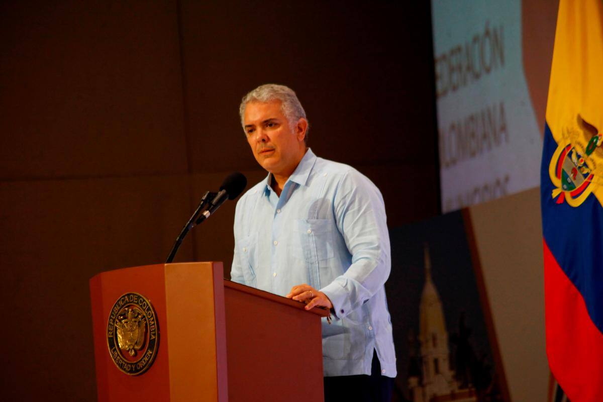 Ordenan cinco días de arresto al presidente Iván Duque por desacato
