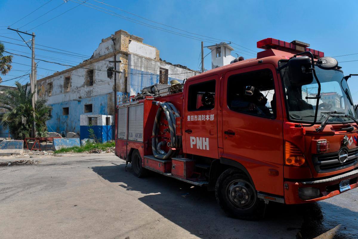 Incendio afecta la mayor cárcel de Haití: miles de presos huyeron semanas atrás