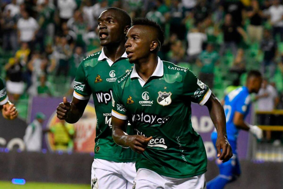 Junior sale de los ocho y Pinto le hace el feo a ‘Bolillo’ Gómez