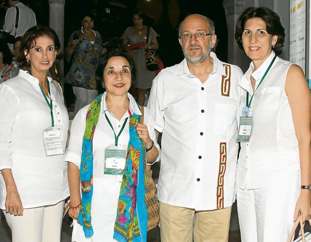 Marta Bajaire, Pilar Tafur, Daniel Samper y Sonia Gedeón.