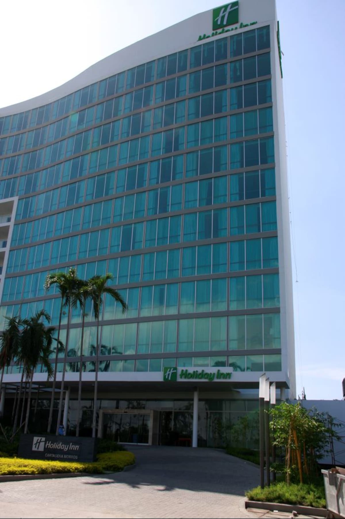 Las directivas del hotel se pronunciaron sobre el caso y afirmaron que la pareja no fue retirada del hotel. Archivo- El Universal.