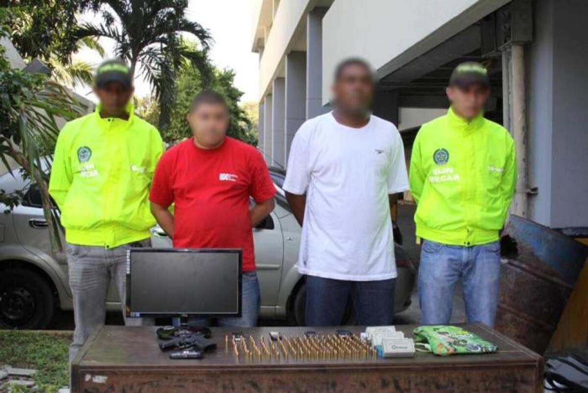 A los sujetos capturados en el Pie de la Popa, les hallaron una pistola y municiones. EL UNIVERSAL