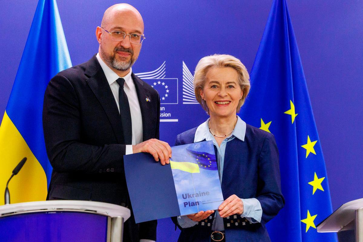 La UE desembolsa tramo de 4.500 millones para Ucrania