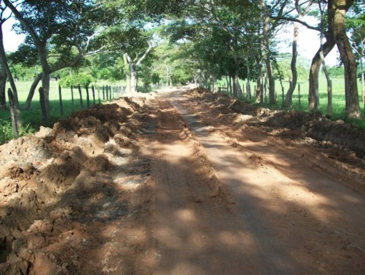 20 mil millones destinarán para rehabilitación de vías afectadas por las inundaciones. EL UNIVERSAL