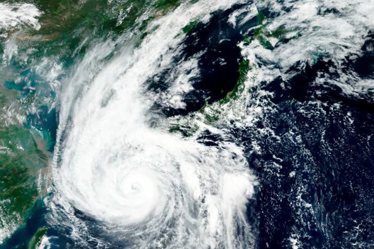 Una treintena de heridos al paso de un fuerte tifón por Japón