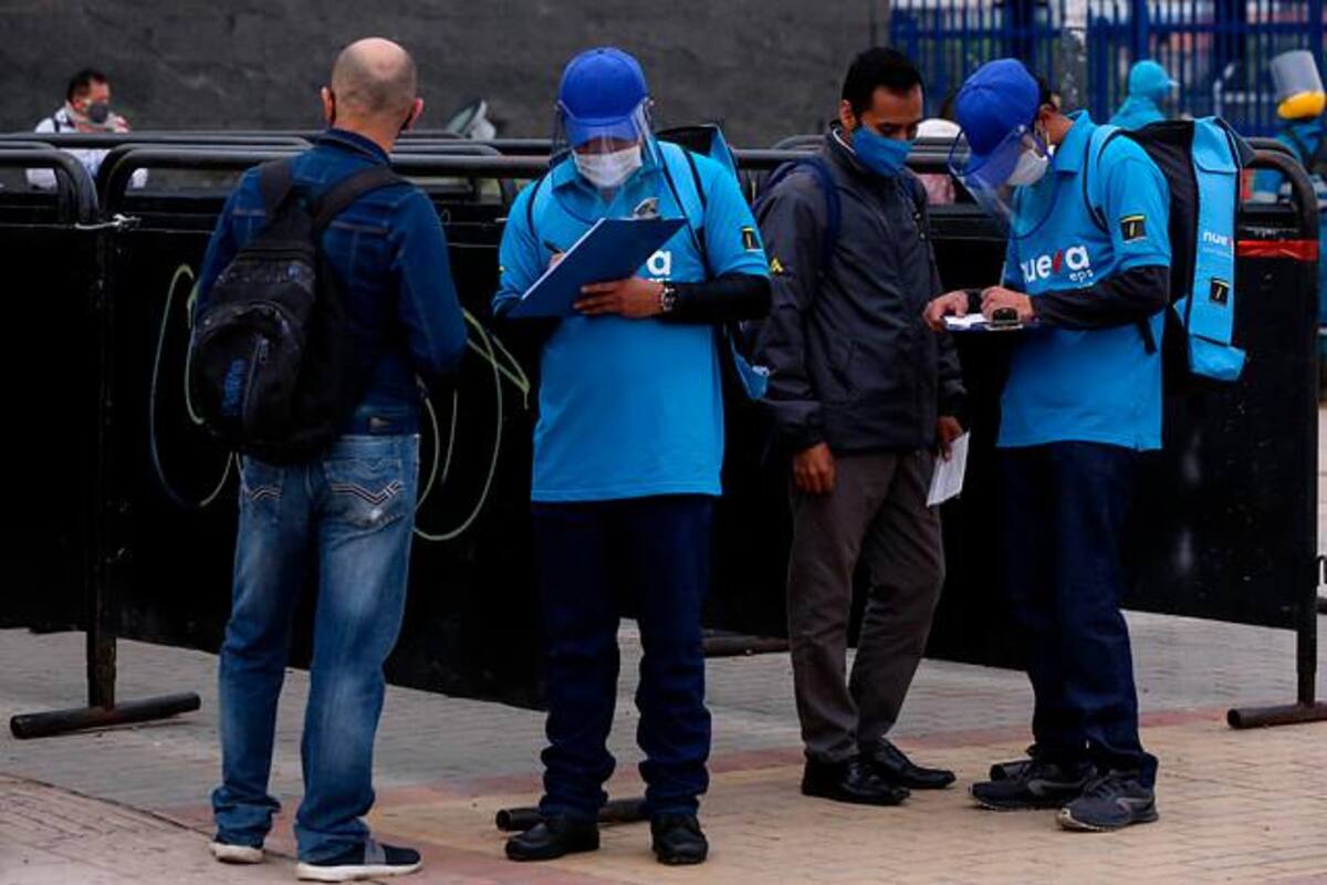 Colombia reportó menos de 15 mil nuevos casos de COVID este martes