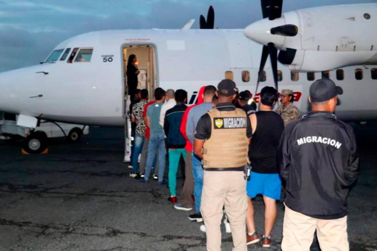 Panamá expulsa y deporta a grupo de 30 colombianos por tener perfil “peligroso”