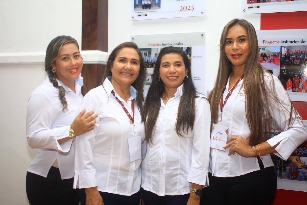 Victoria Rivas, Alexandra Díaz, Rita Negrete e Ingrid Ozuna.