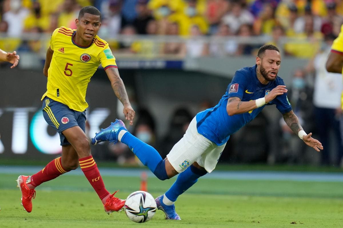 Selección Colombia pasó de ser paseada a terminar casi ganándole a Brasil