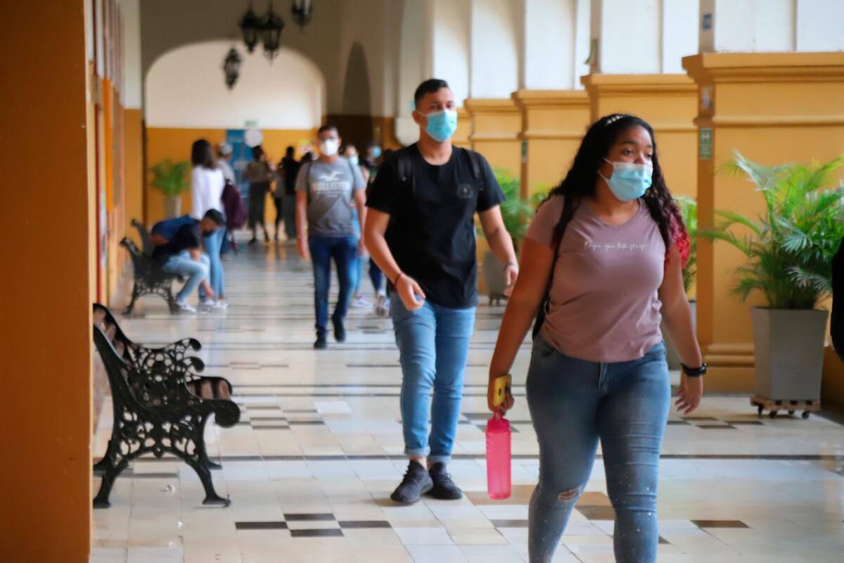 Estudiantes de la UdeC retoman clases presenciales
