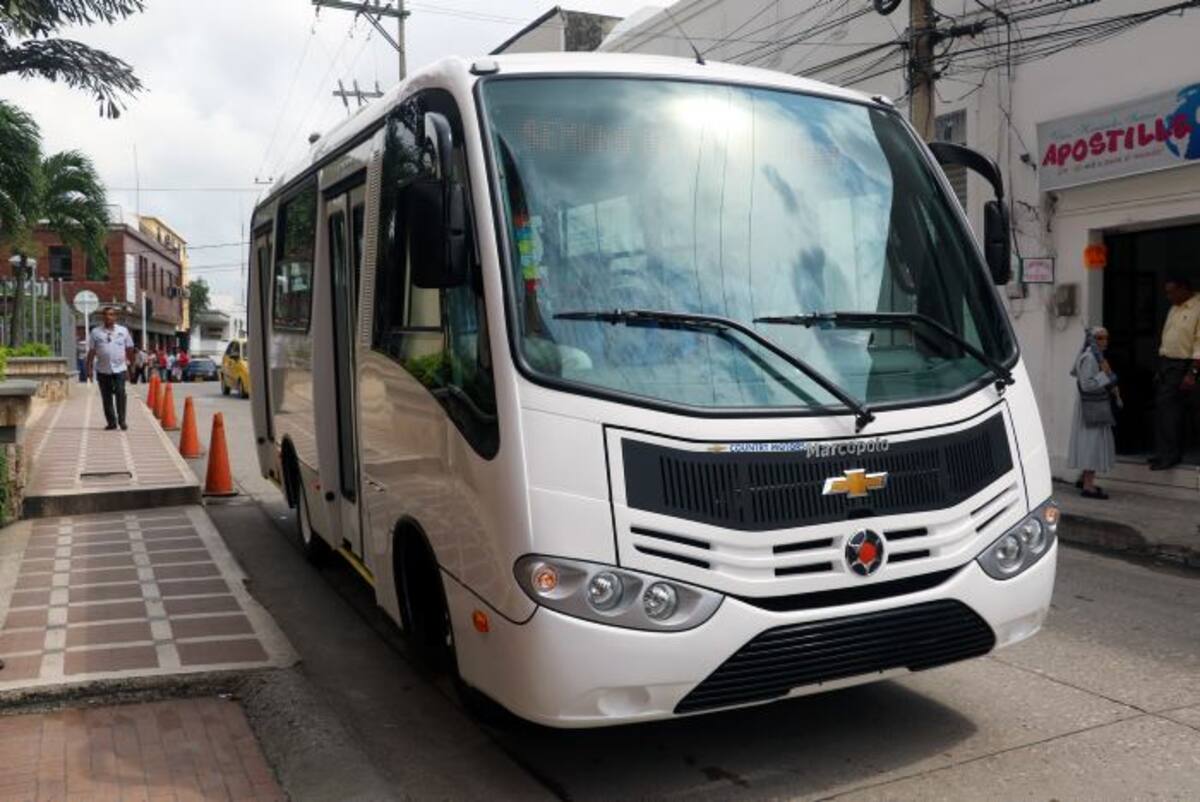 El bus modelo fue presentado por la Administración Municipal de Sincelejo. El pasaje se pagará con tarjeta electrónica y ofrecerá servicio de WIFI Cortesía.