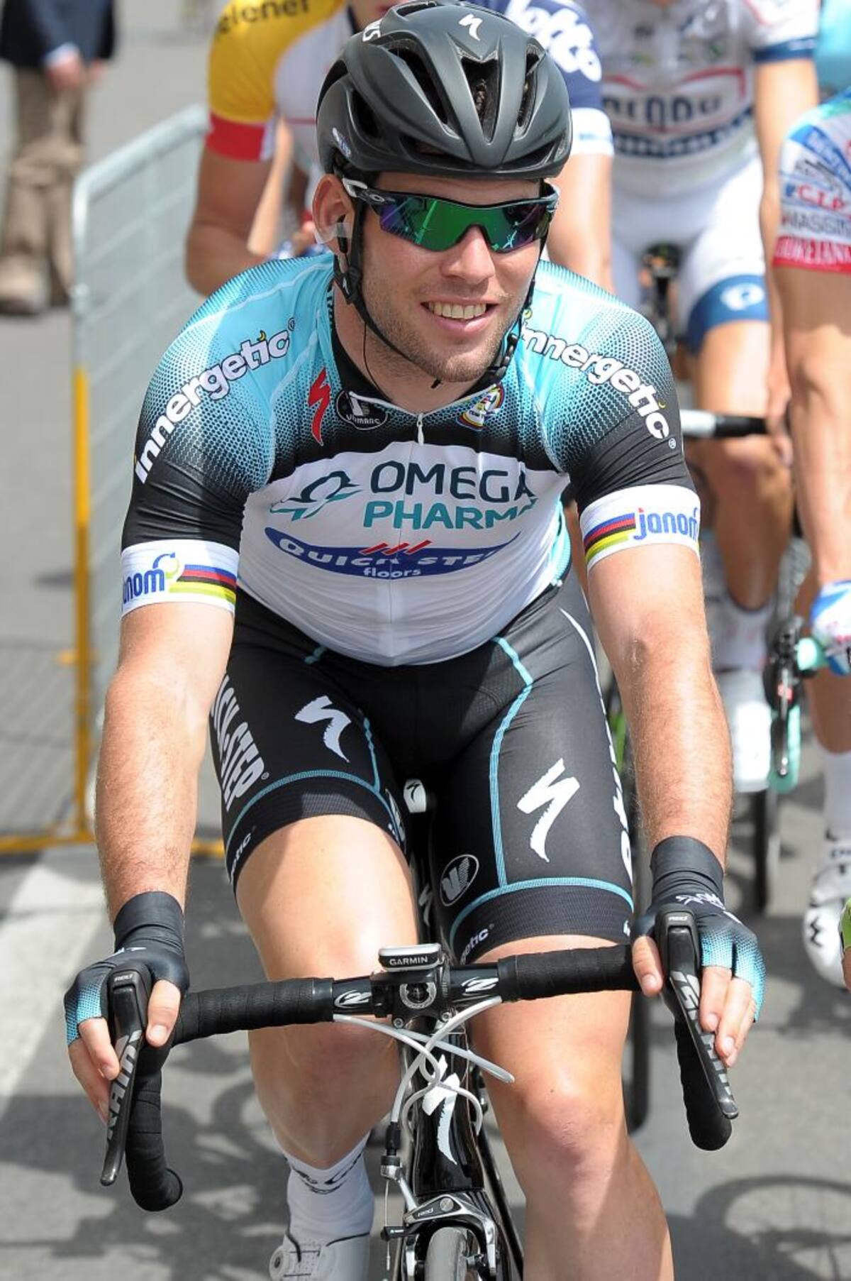 El líder tras el primer día había sido el británico Mark Cavendish, que ganó al esprín el sábado en Nápoles. AP Fabio Ferrari