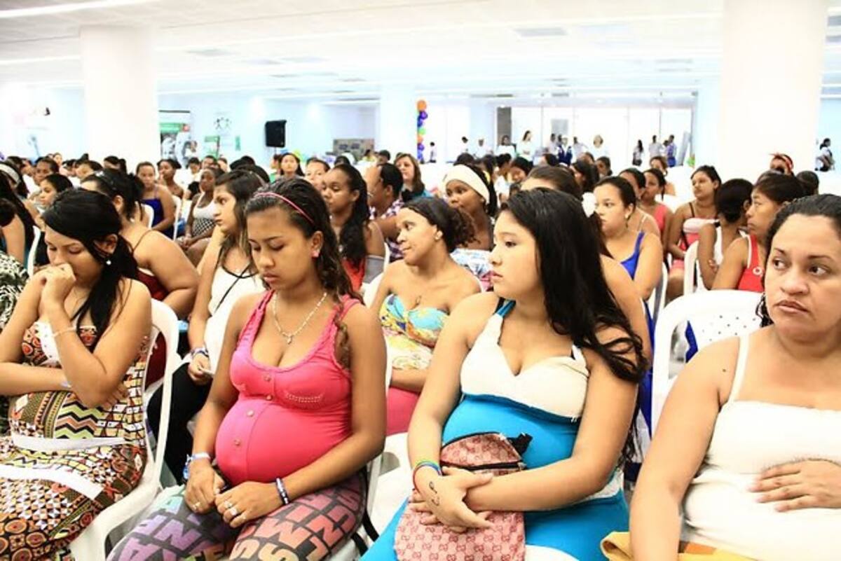 Las mujeres embarazadas durante el Segundo Encuentro de Gestantes. COLPRENSA