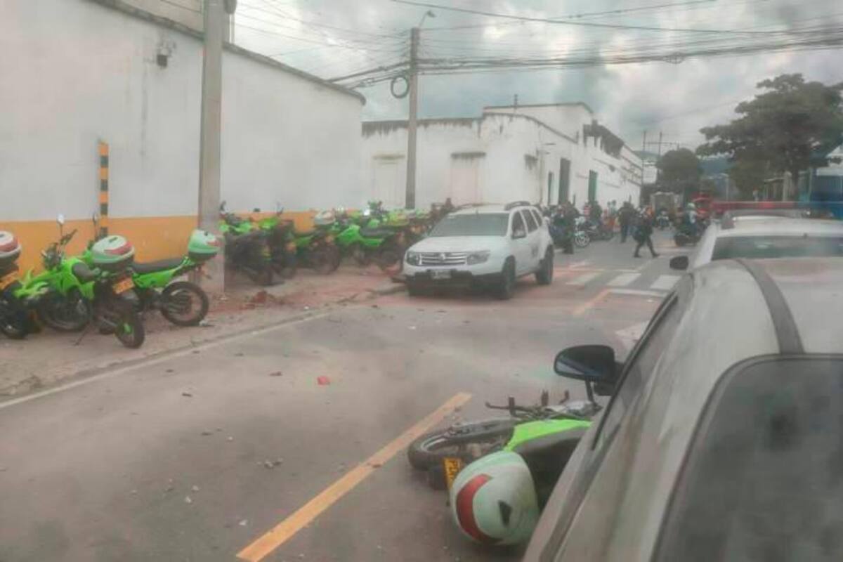 Atención: reportan explosión en estación de la Policía de Bucaramanga