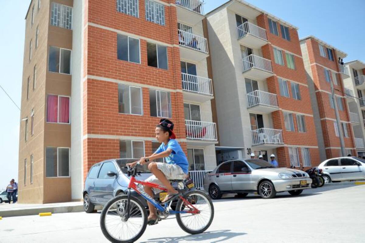 Fueron 560 familias las que se benefician con este programa y desde ya cuentan con casa propia, gracias al Gobierno Nacional, a través del Ministerio de Vivienda. EL UNIVERSAL