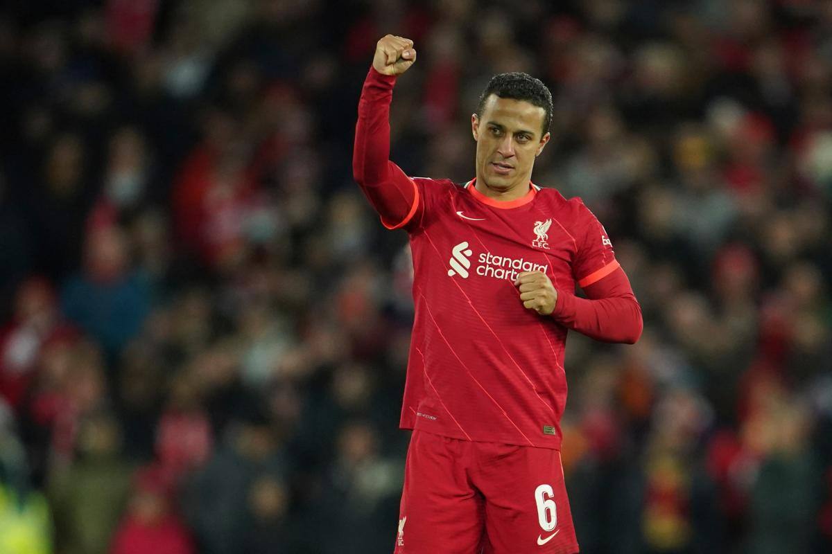 Liverpool derrota al Porto y sigue con puntaje perfecto