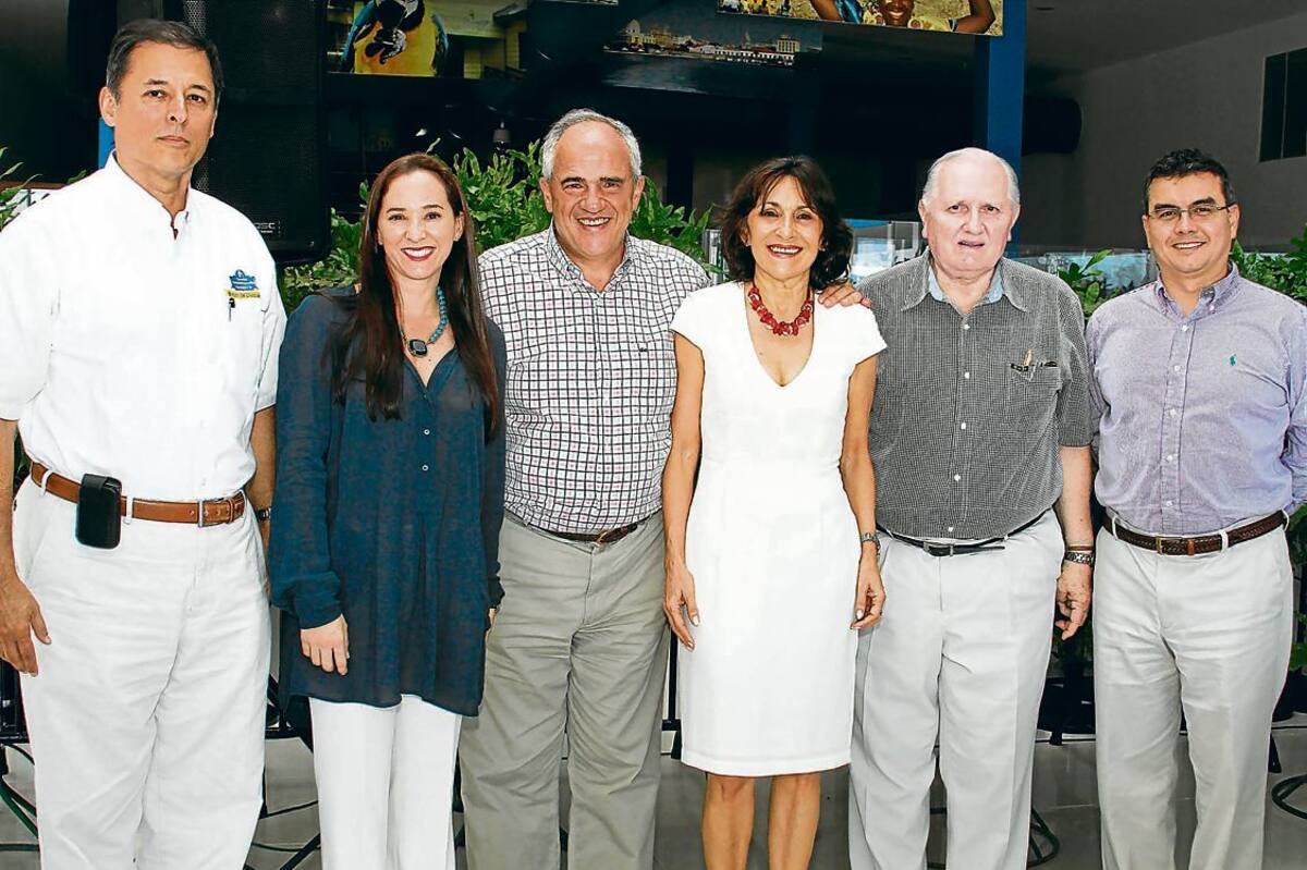 Gustavo Flórez, Susana Echavarría, el expresidente Ernesto Samper; Silvana Giaimo, Holdan Delgado y Luis Eduardo Jiménez.