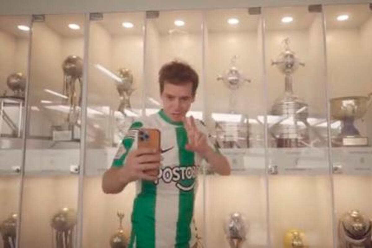 Jero Freixas, el mayor hincha de Messi, se puso la camiseta de Nacional