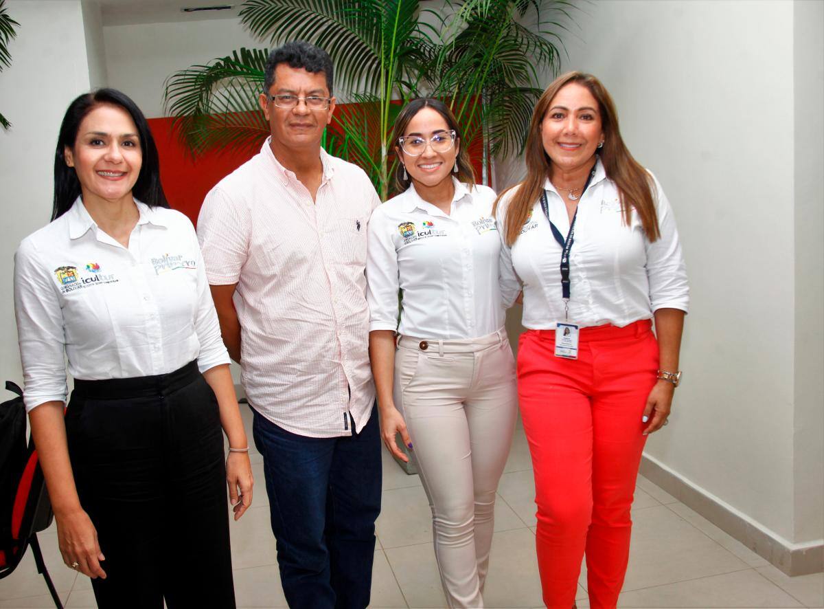 Jaqueline Rico, Yesid De La Espriella, Angie Goméz y Gigi Oviedo.