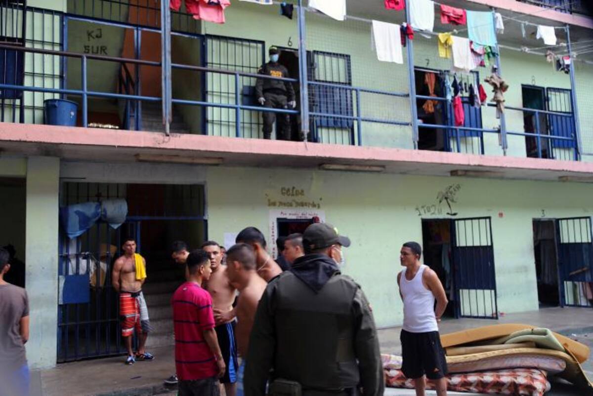 La Cárcel Nacional La Vega venía sufriendo un brote de varicela desde el mes de agosto del año pasado. archivo.