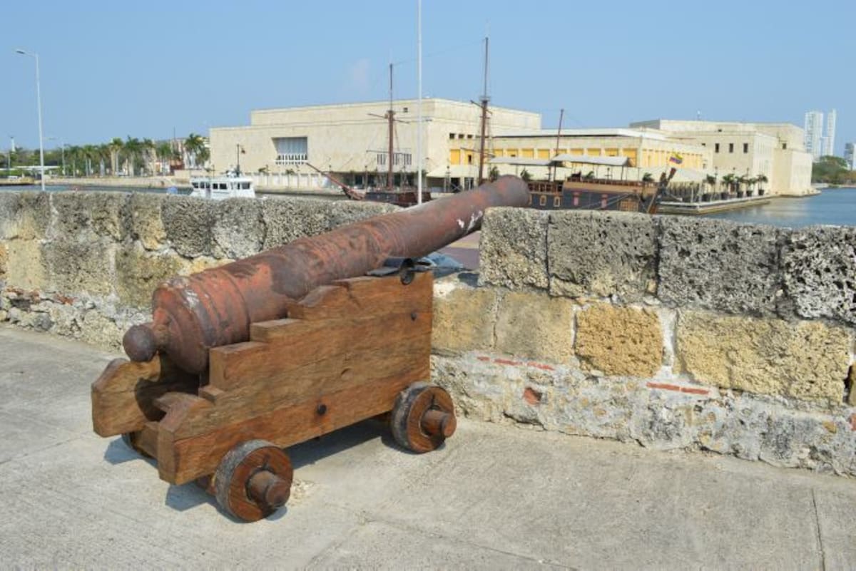 Cañón del Baluarte San Ignacio con el prototipo de cureña. CORTESÍA