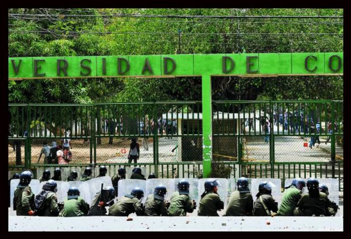 Disturbios en la Universidad de Córdoba. CORTESÍA