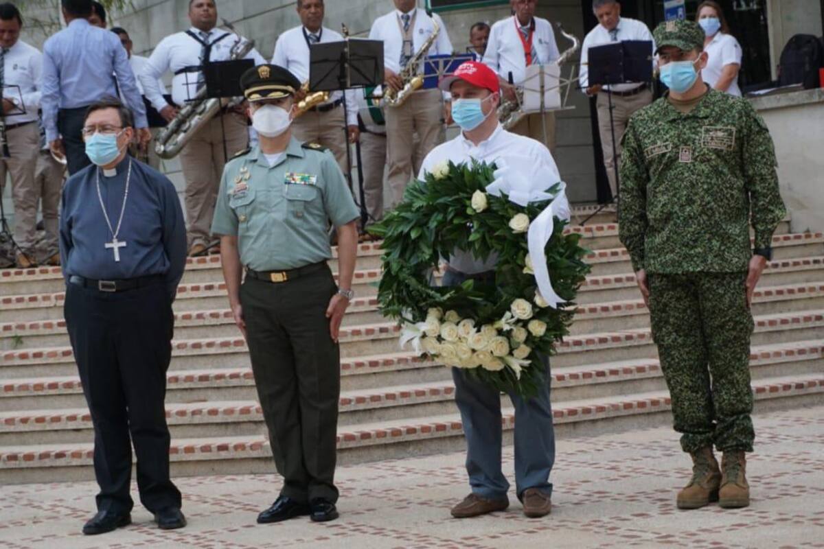 Con actos protocolarios celebraron aniversario 55 de Sucre