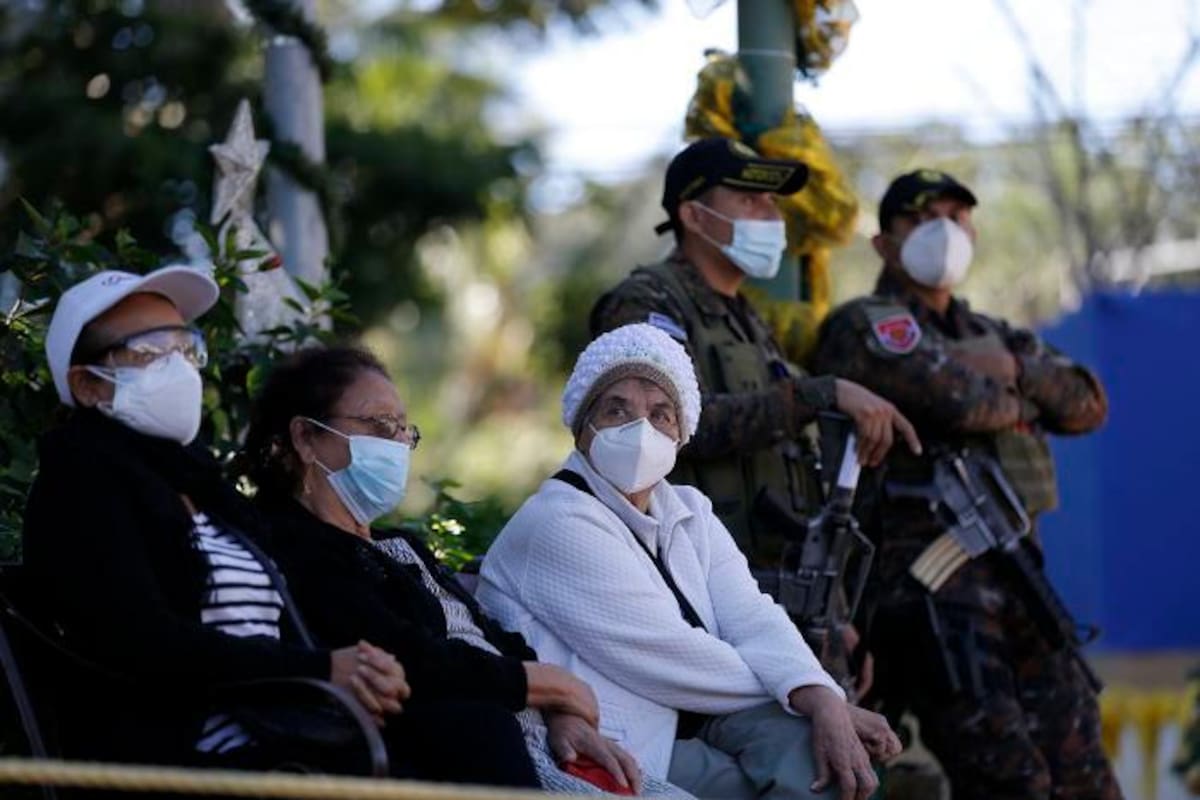 OMS descarta inmunidad colectiva al COVID-19 en 2021